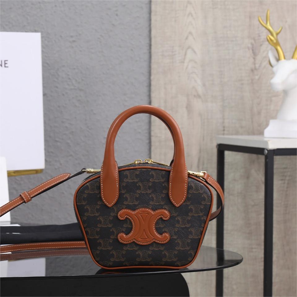 CELINE-TRIOMPHE-20cm