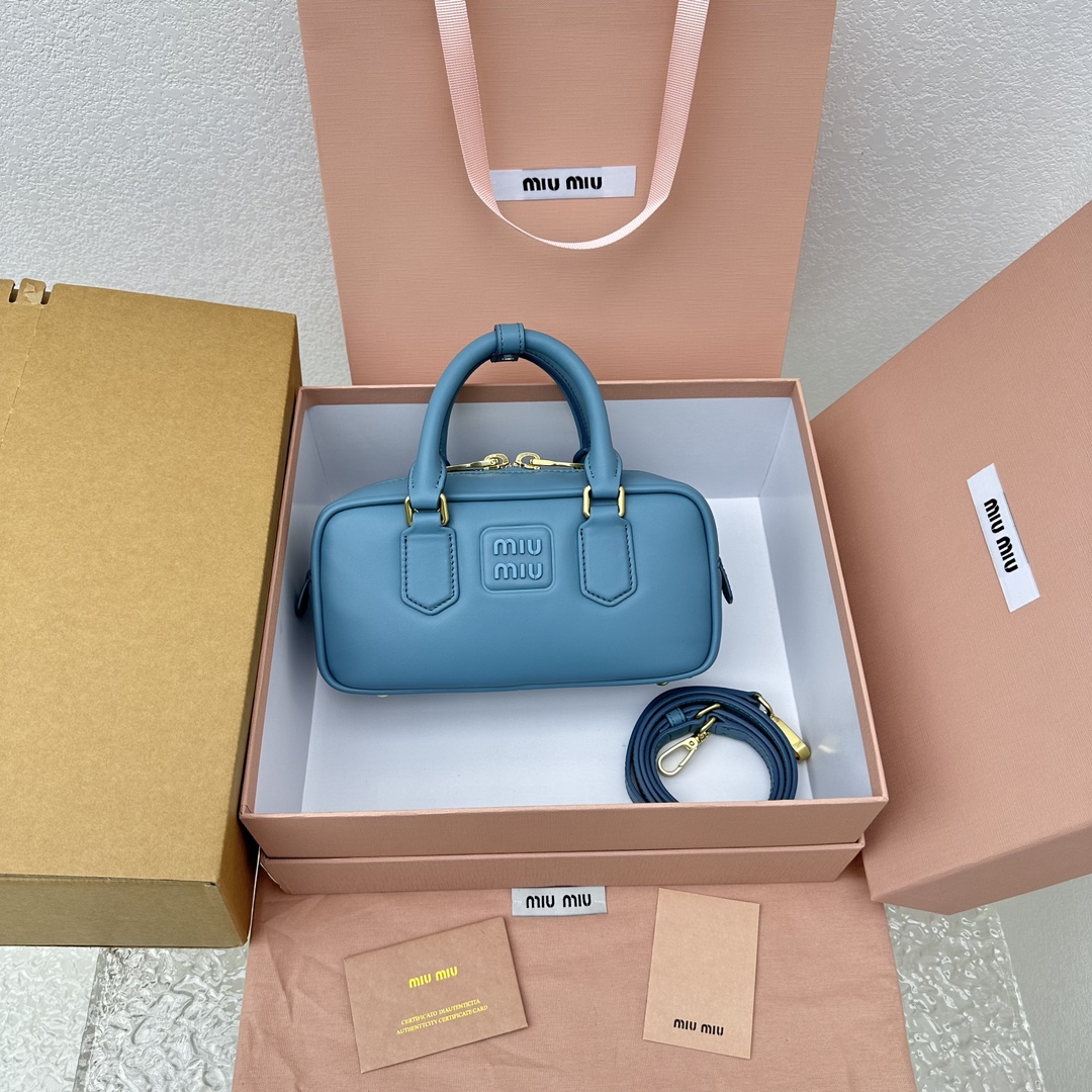 MiuMiu-Padded-22cm