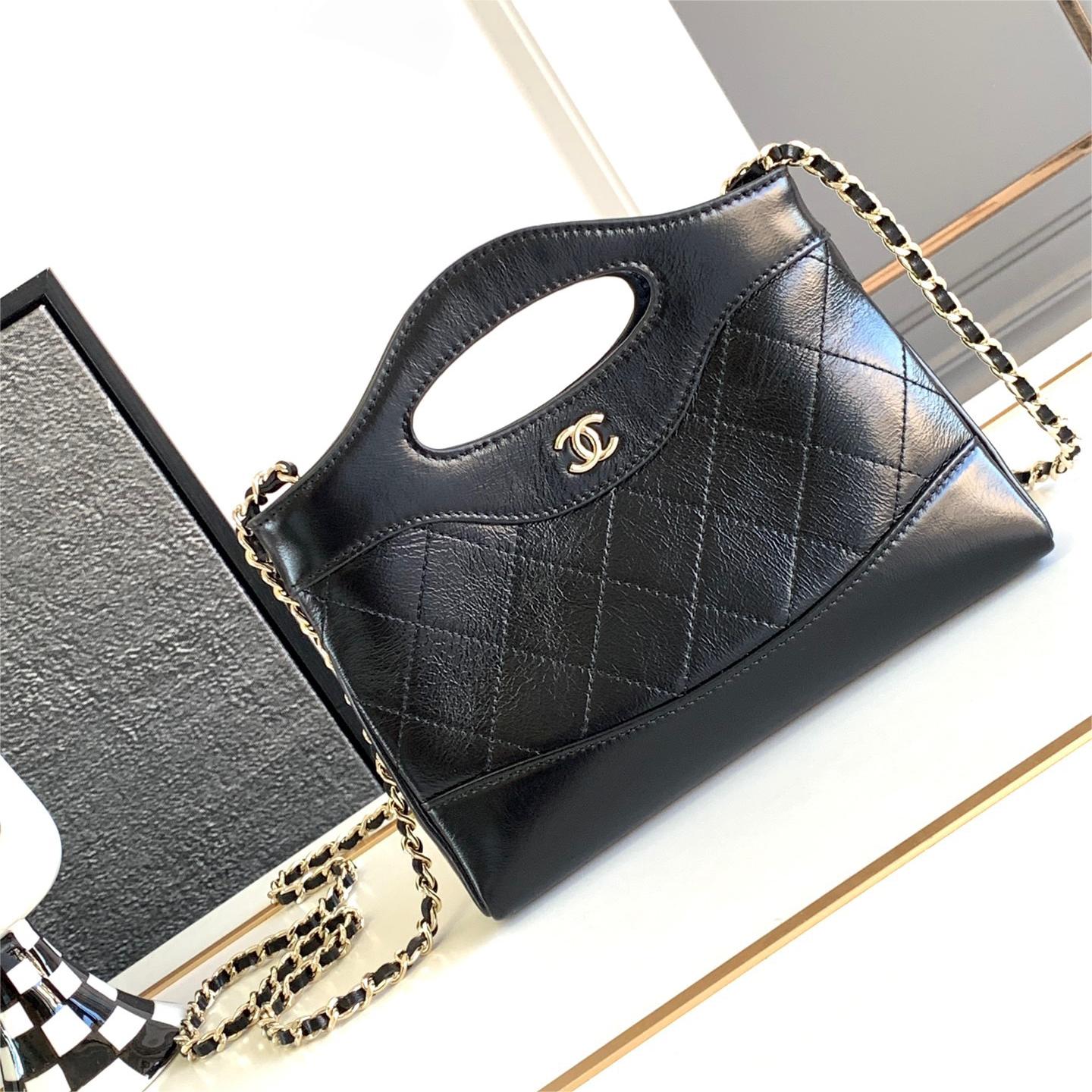 Chanel -24C 31bagmini -20