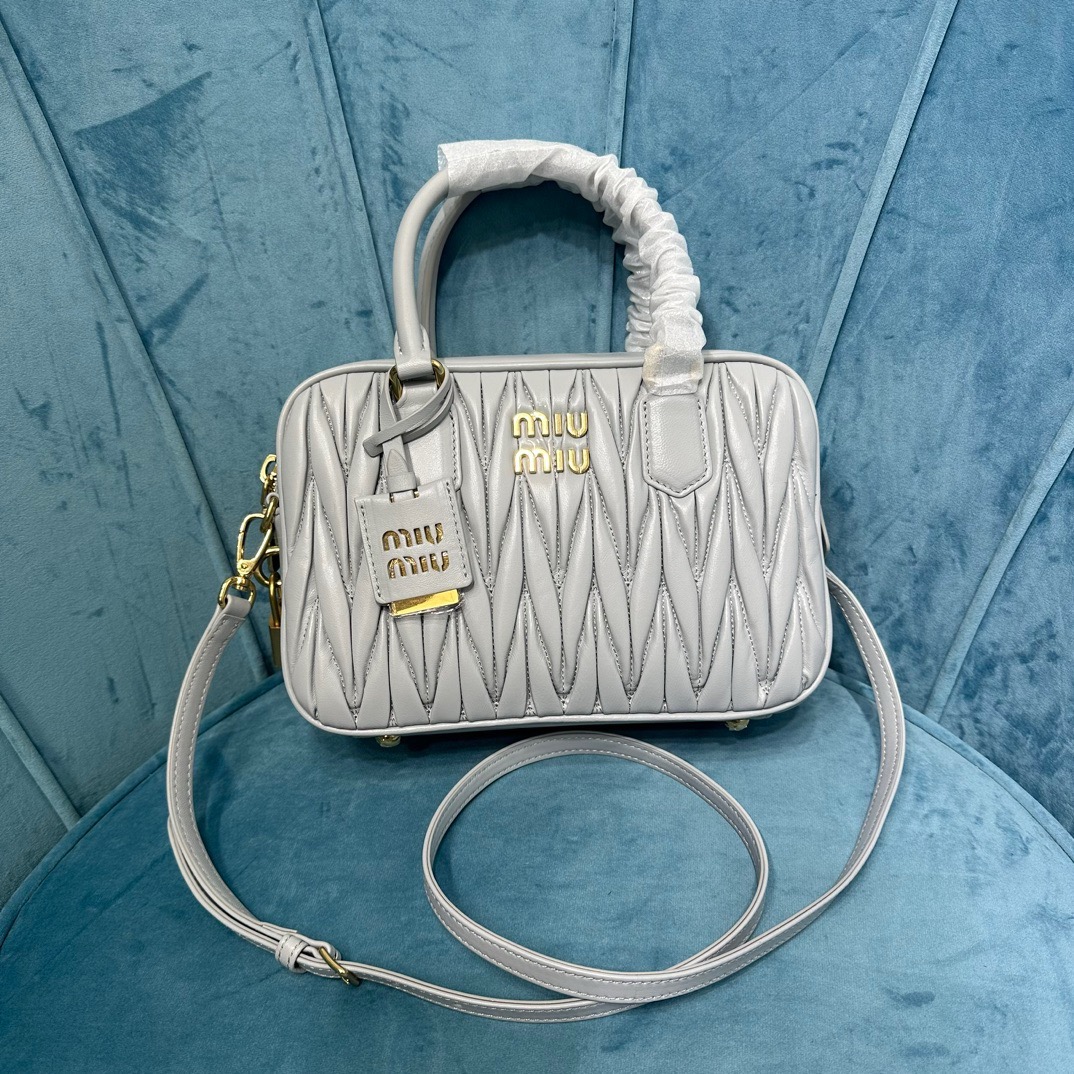 MiuMiu-Padded-24cm