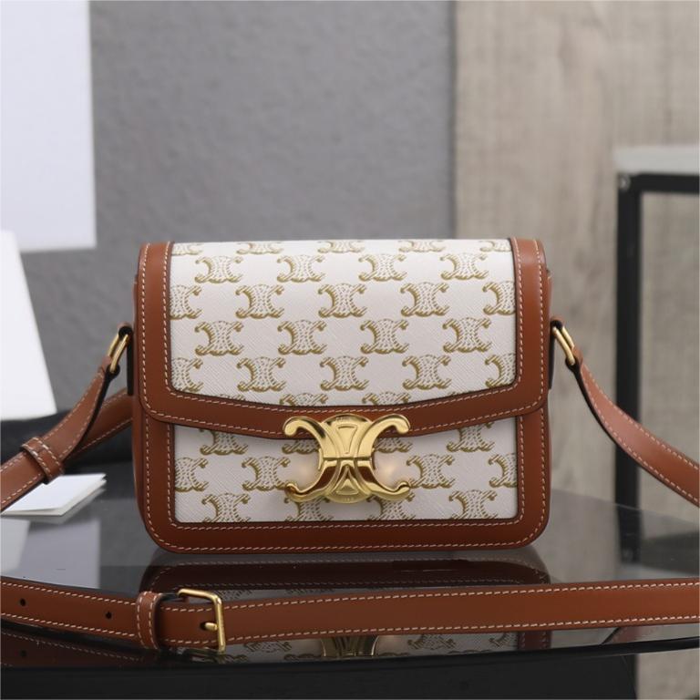CELINE-Teen Triomphe-18.5cm