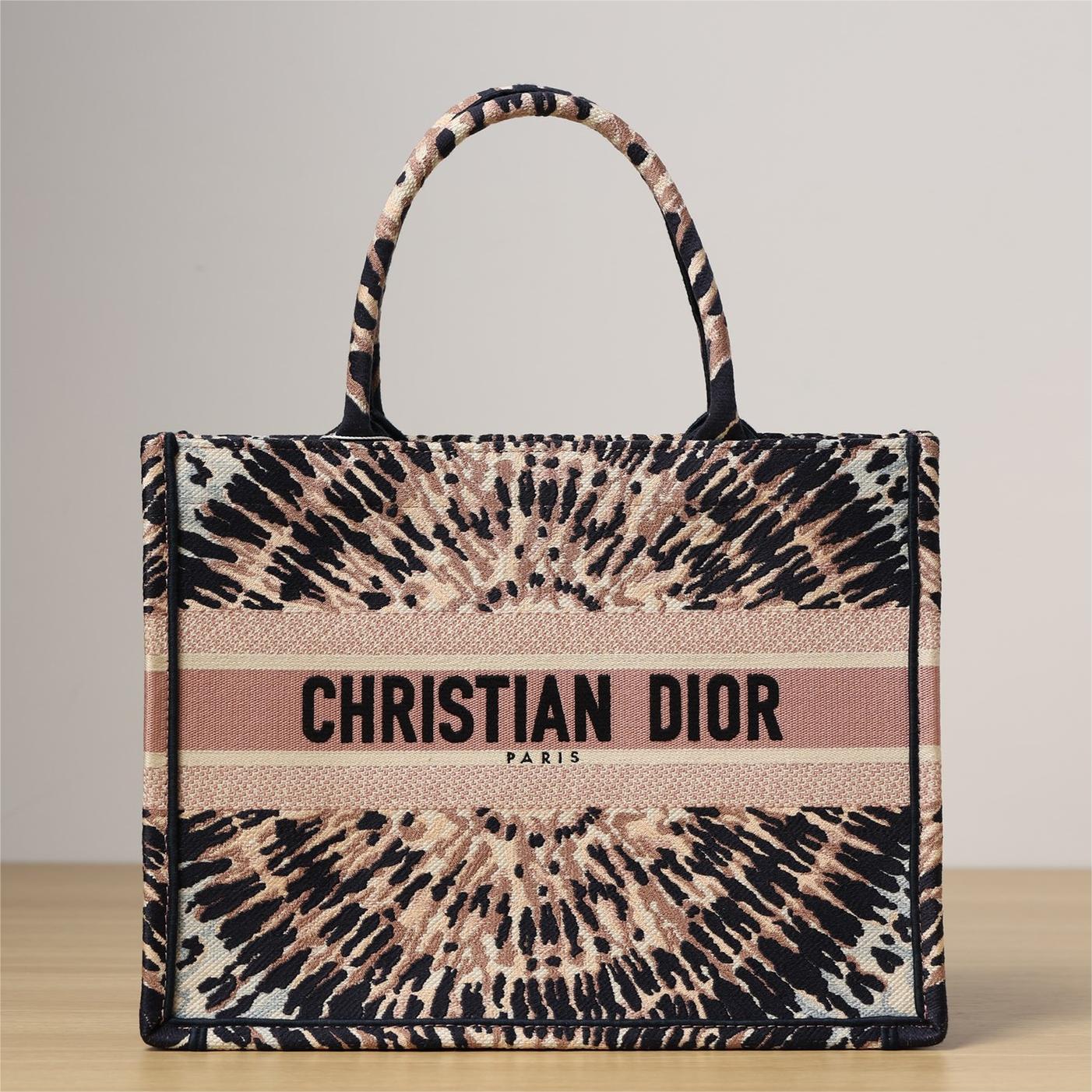 Dior-Book tote-36cm