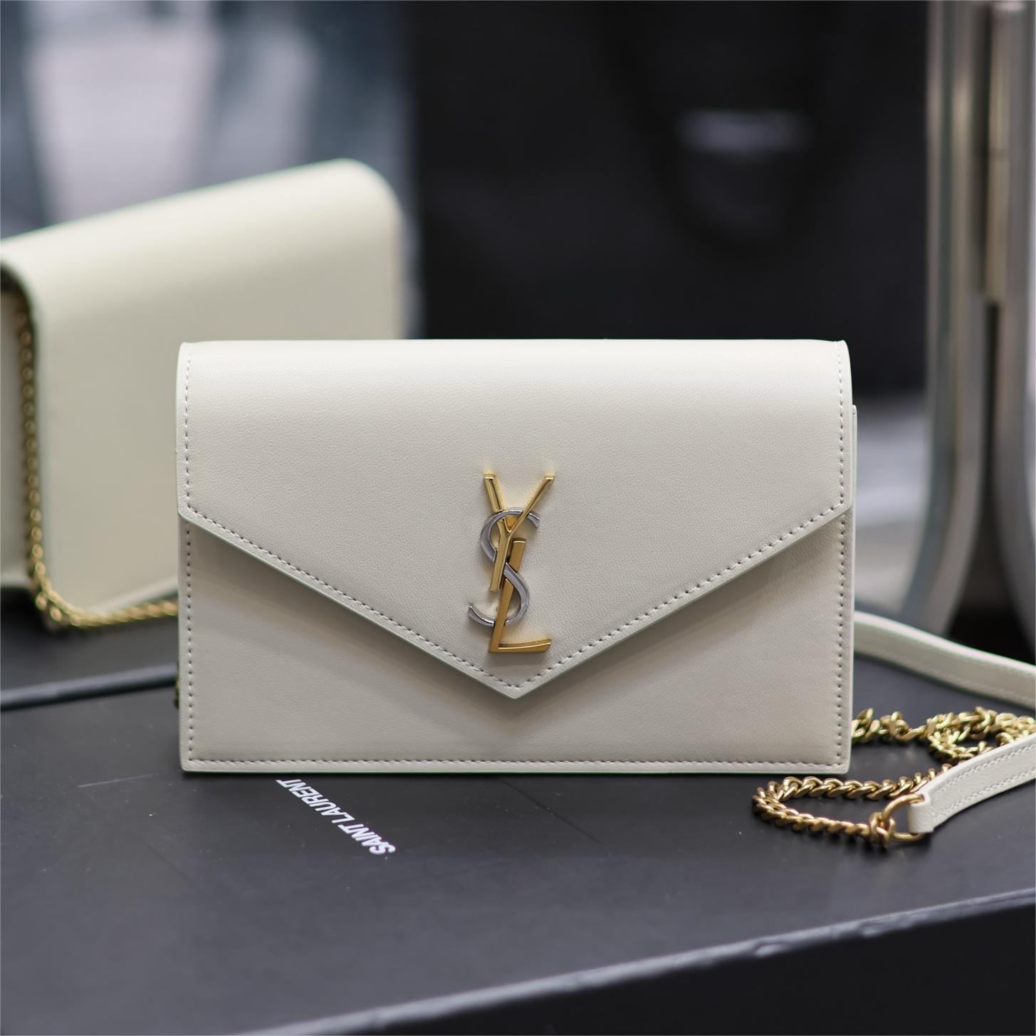 Ysl-Monogram-19cm