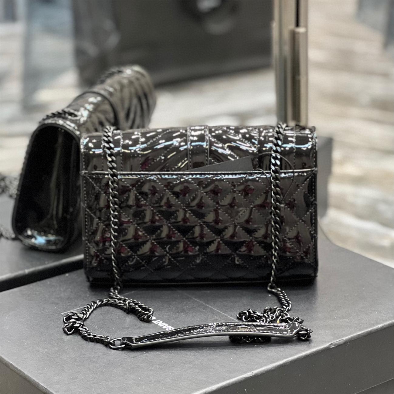 Ysl-Envelope-21cm
