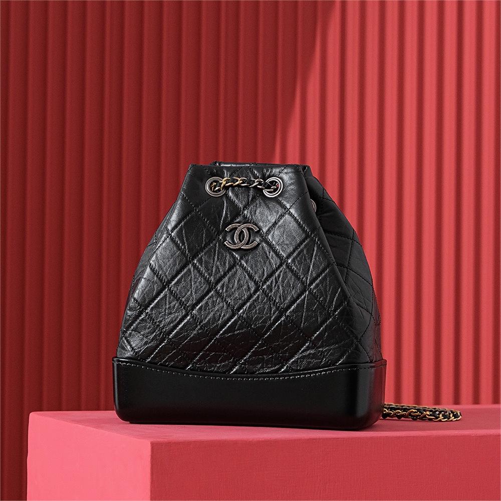 Chanel- Gabrielle hobo bag-23cm