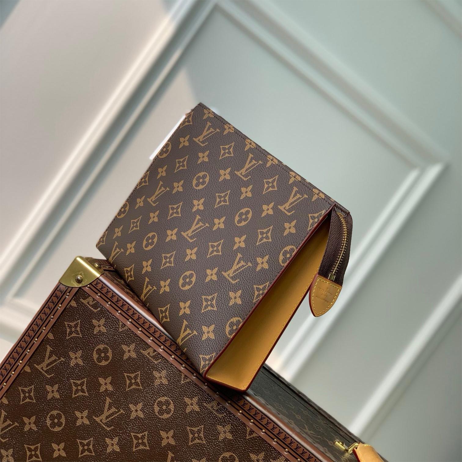 Lv-Monogram-25cm