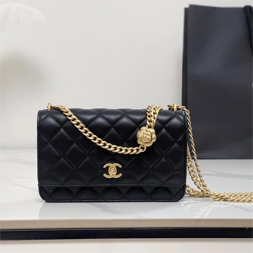 Chanel -23S woc Bag-19cm
