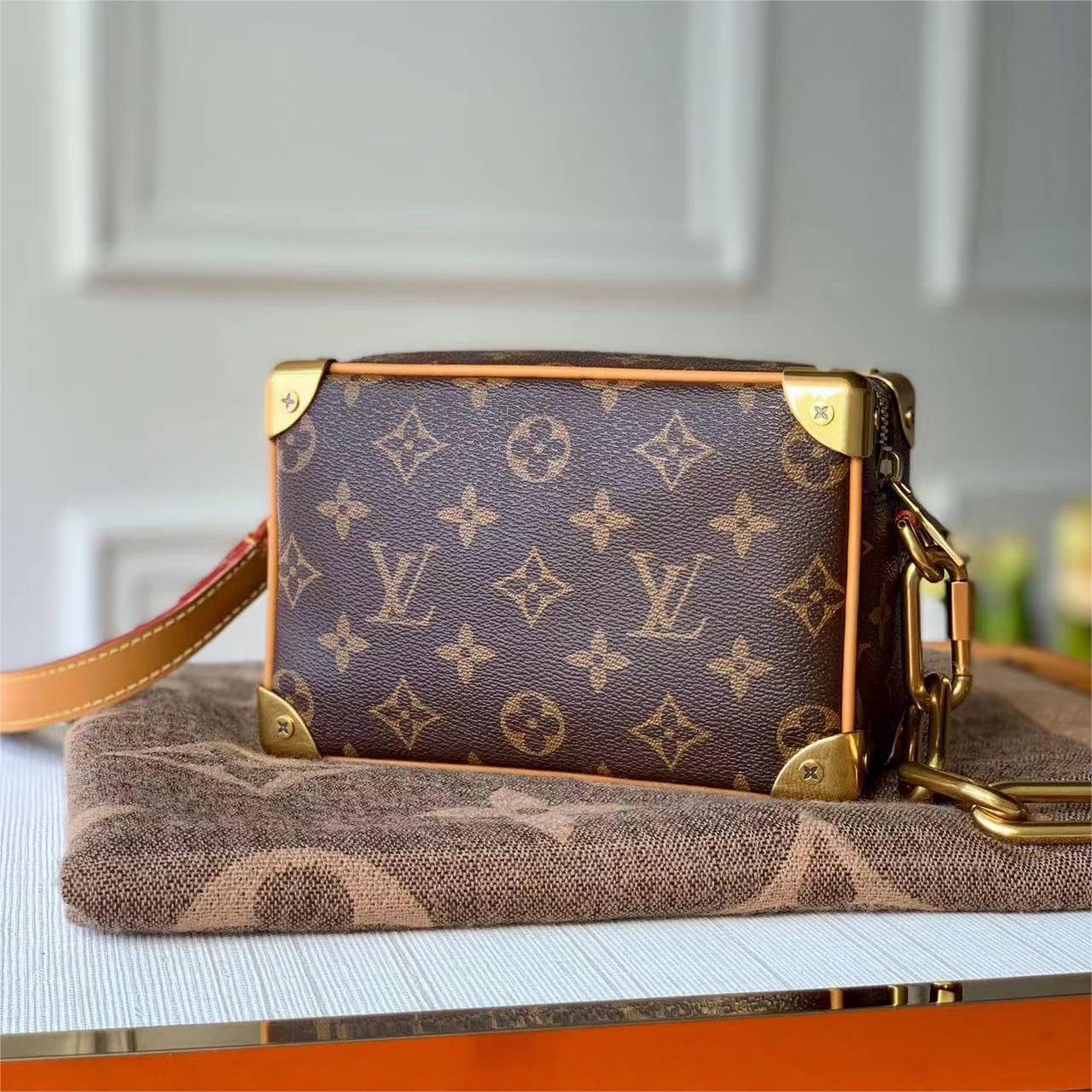 Lv-Gold Box -18.5cm