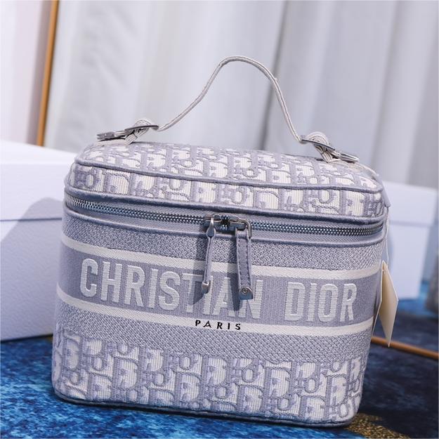 Dior-Travel Vanity-24cm