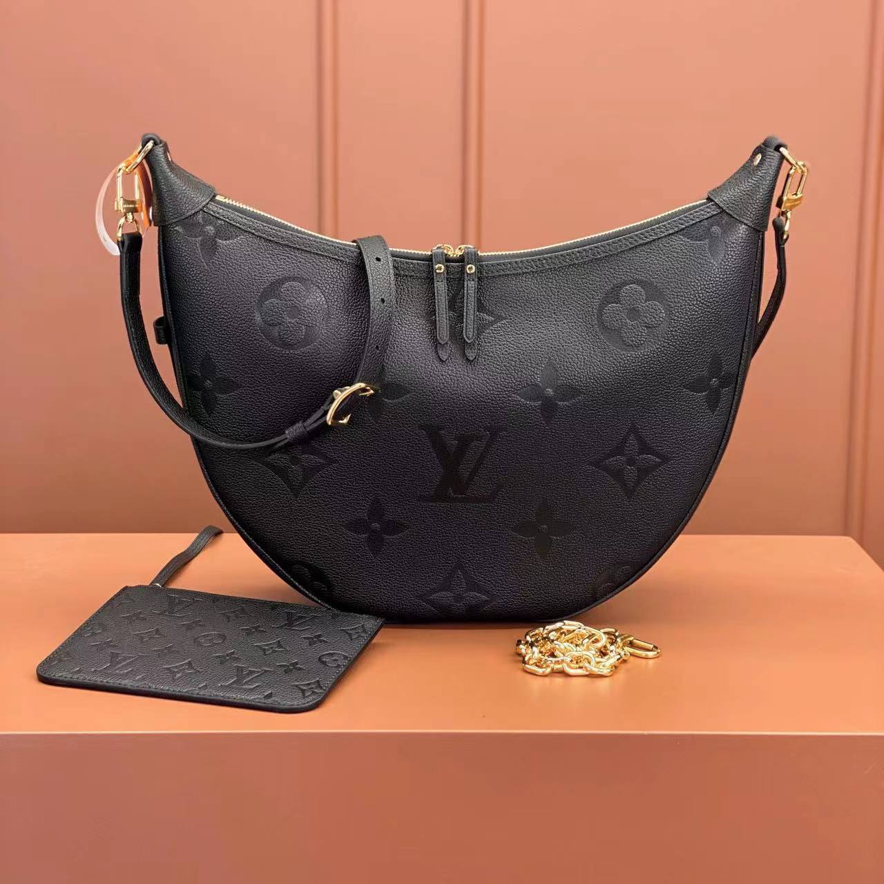 Lv-Loop Hobo-38cm