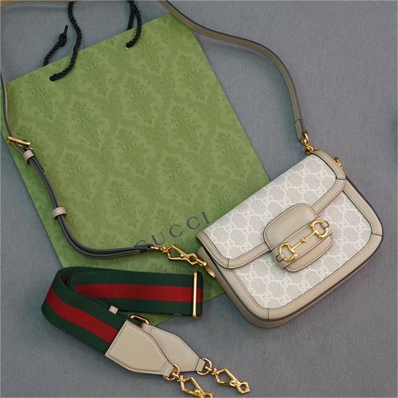 Gucci-Supreme-20cm