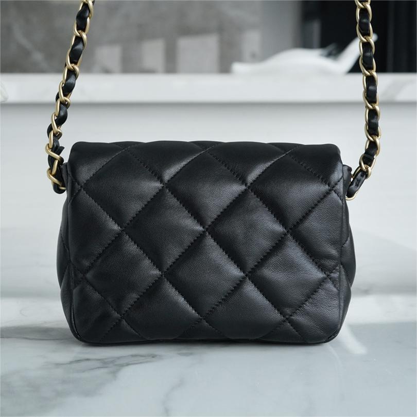 Chanel 23S Classic Flap -18cm