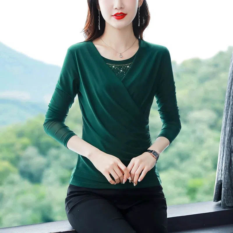 Kemeja sutra kelas atas yang modis dan serbaguna