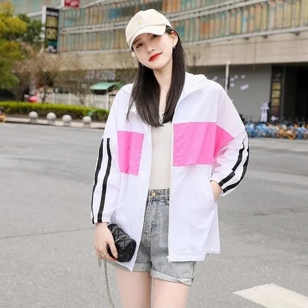 Warna kontras perlindungan UV pakaian pelindung matahari bernapas