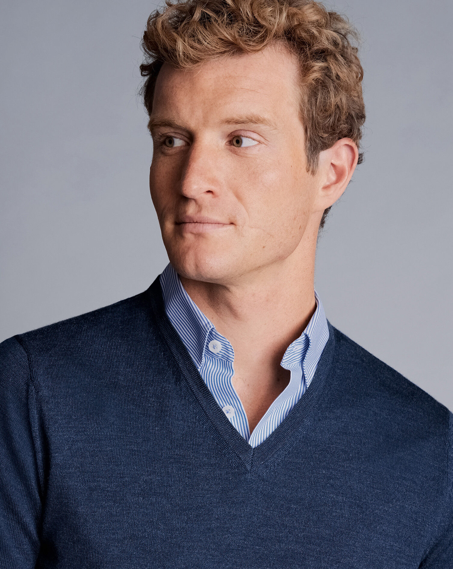 Merino V-Neck Sweater - Ink Blue