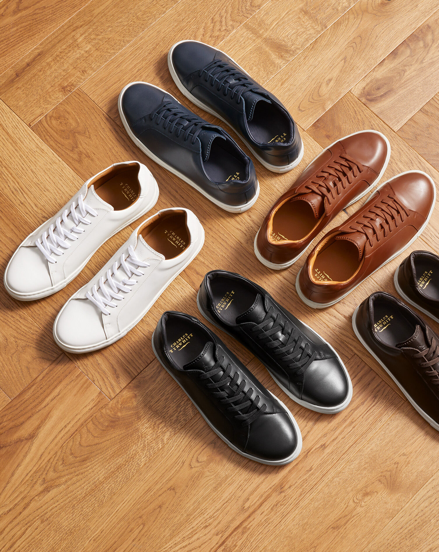 Leather Sneakers - Black