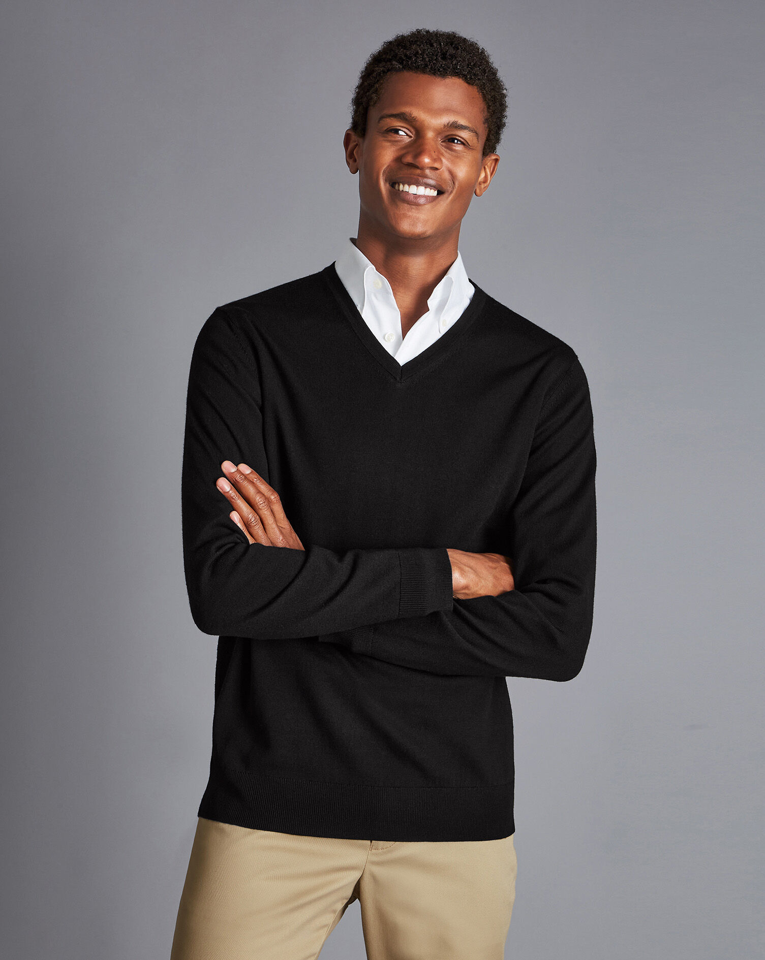 Merino V-Neck Sweater - Black