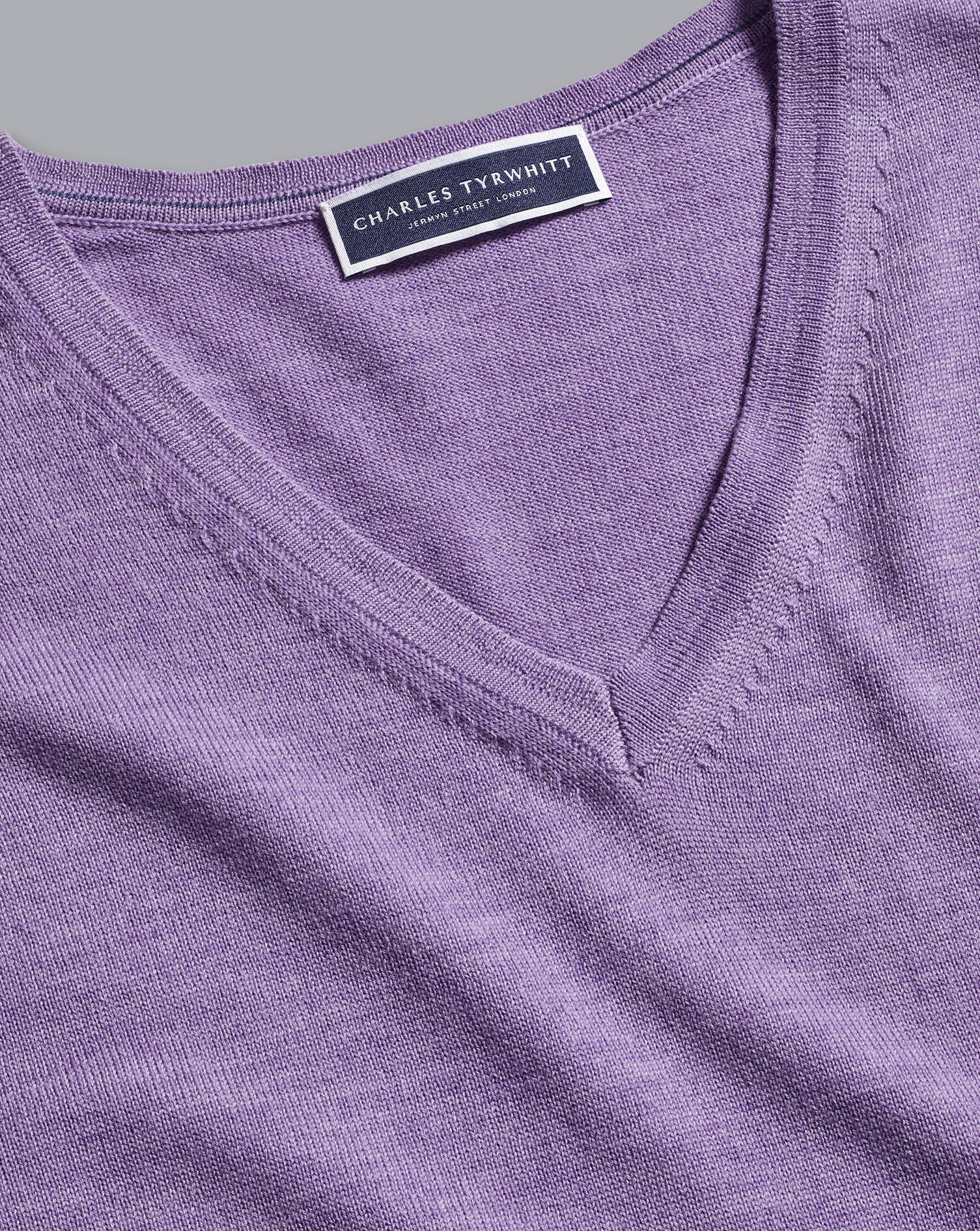 Merino V-Neck Sweater - Lavender Purple