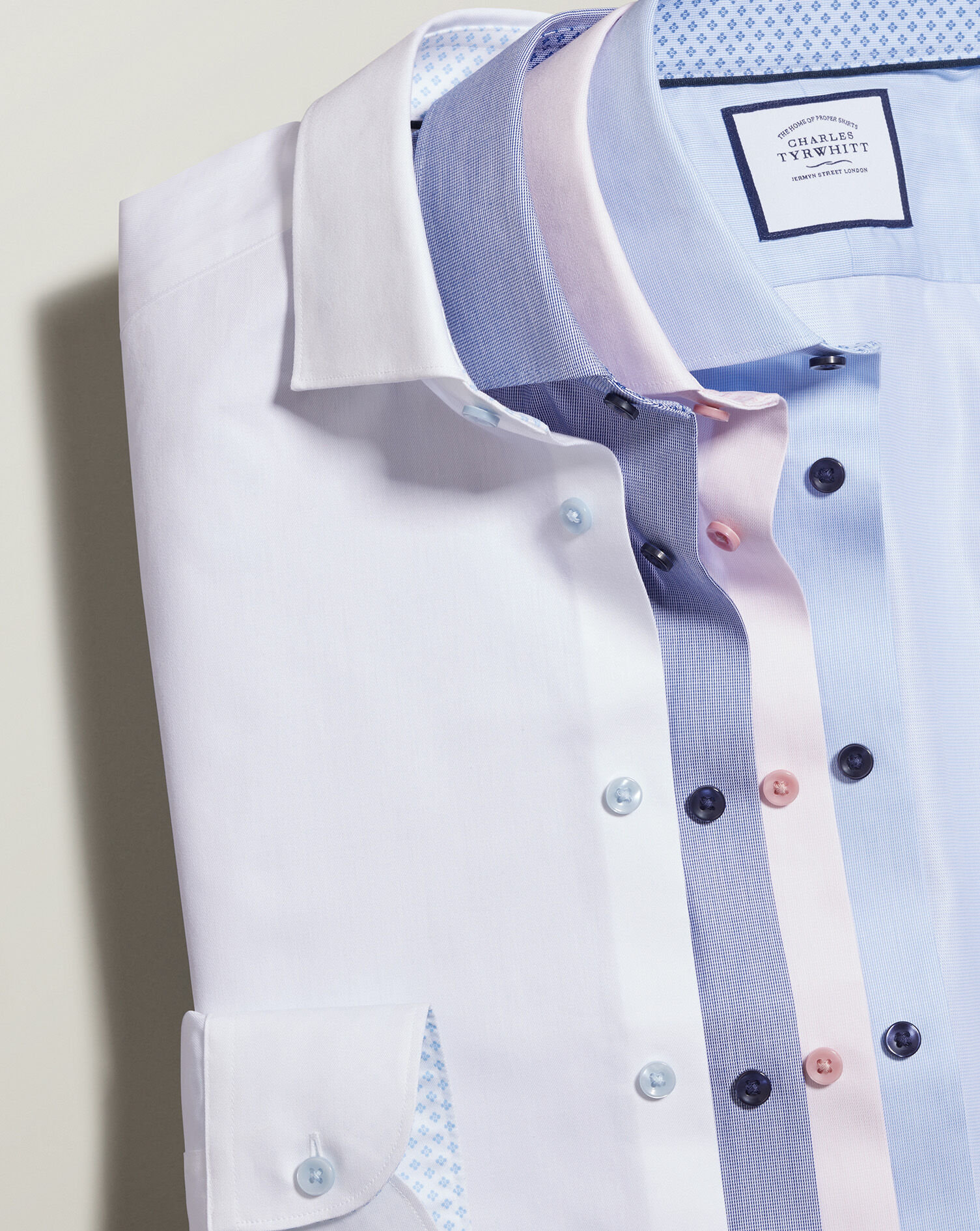 Semi-Spread Collar Twill Shirt with Printed Trim - White