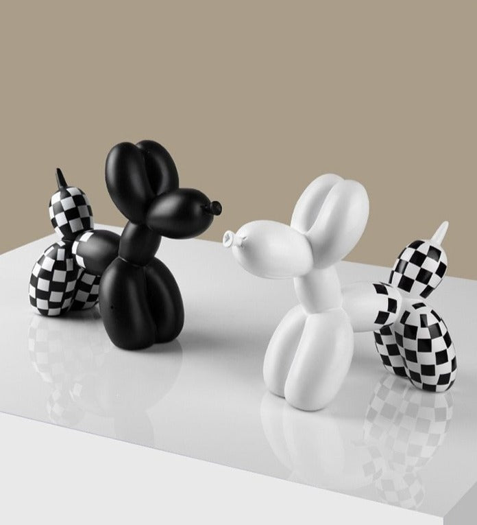 Plaid Pattern Balloon Dog