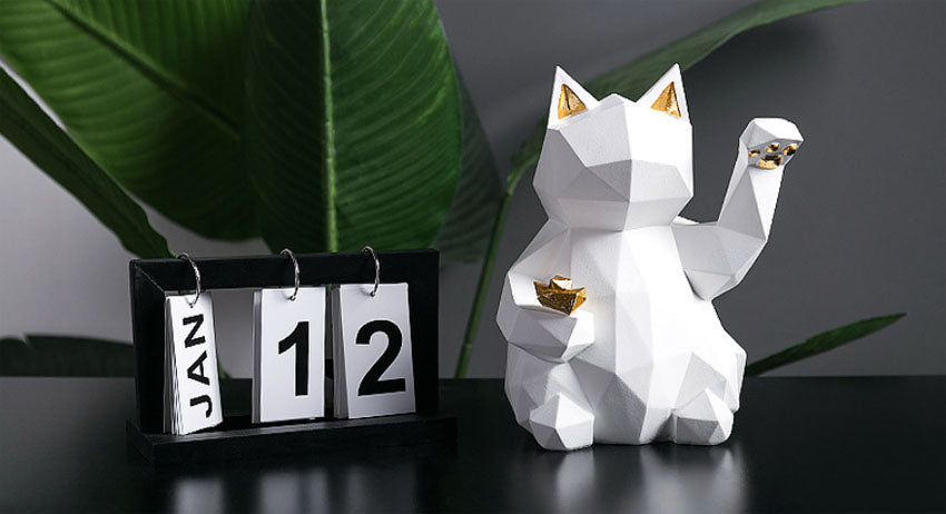 Geometric Lucky Cat