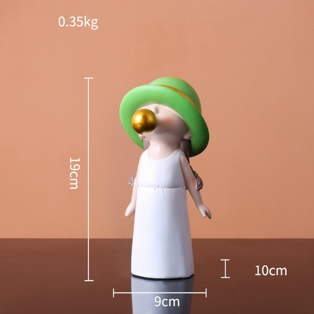 Cute Boy & Girl Statue