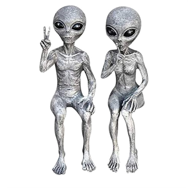 Alien Statue