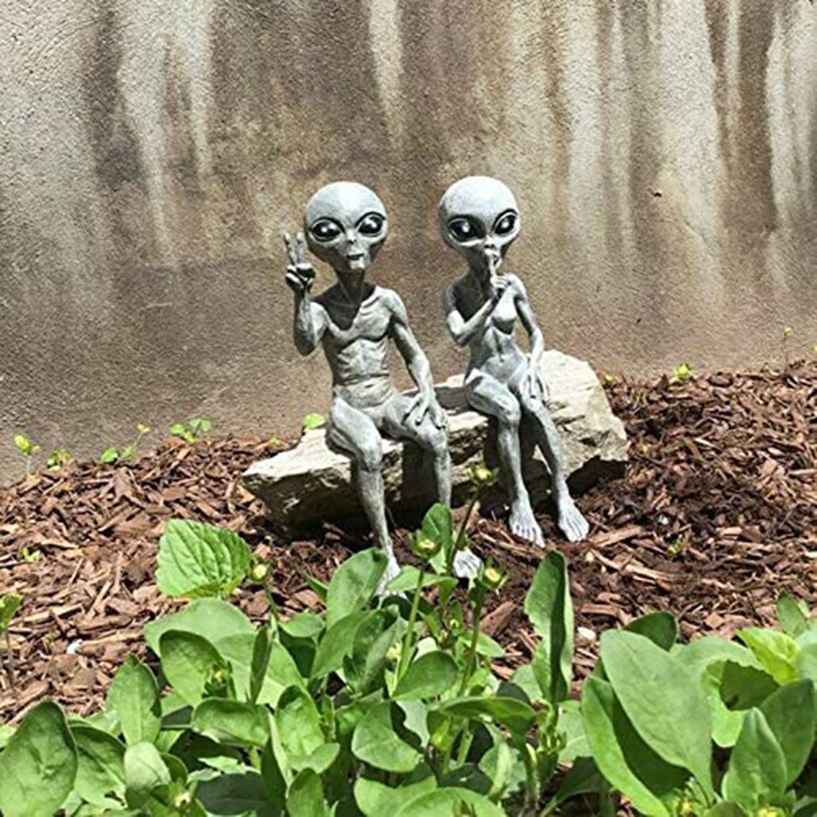 Alien Statue