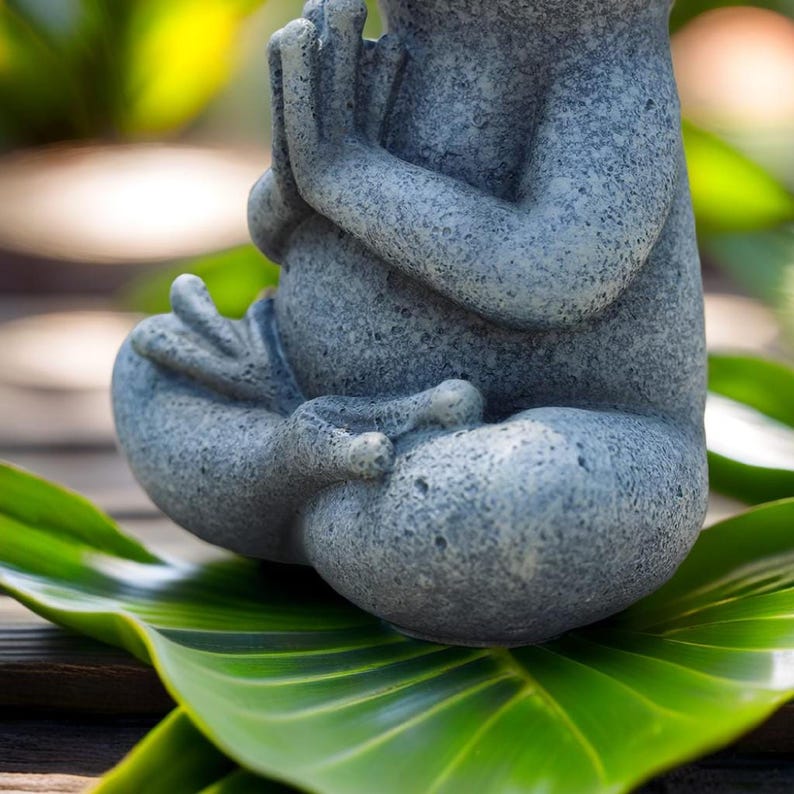 🐸🐶Tranquil Yoga Frog & Dog Statue