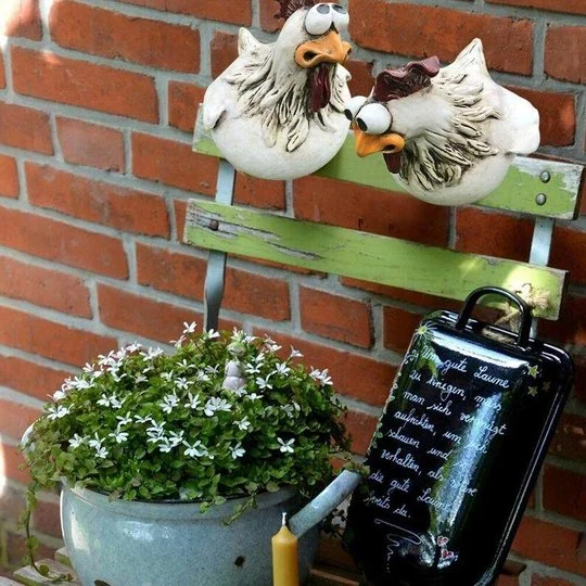 🎁Whimsical Chicken Garden Fence Decor – Perfect Holiday & Special Occasion Gift!🐔
