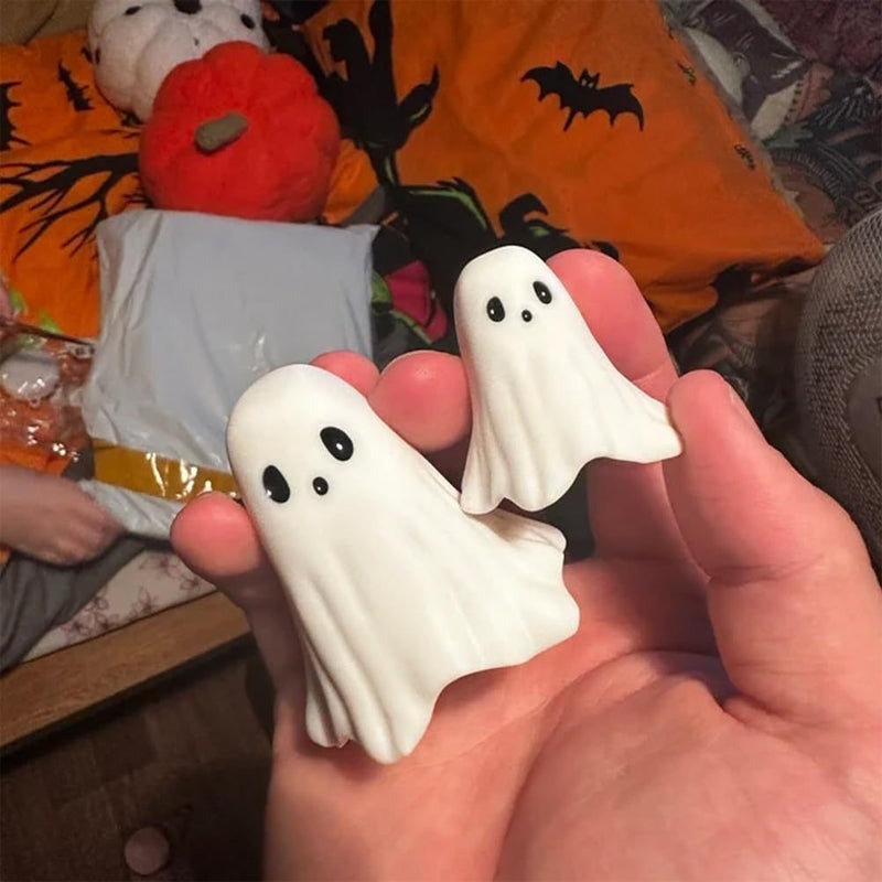 Spooky Halloween Ghost Figurine Gift 🎁👻 – Perfect for Holidays & Special Occasions