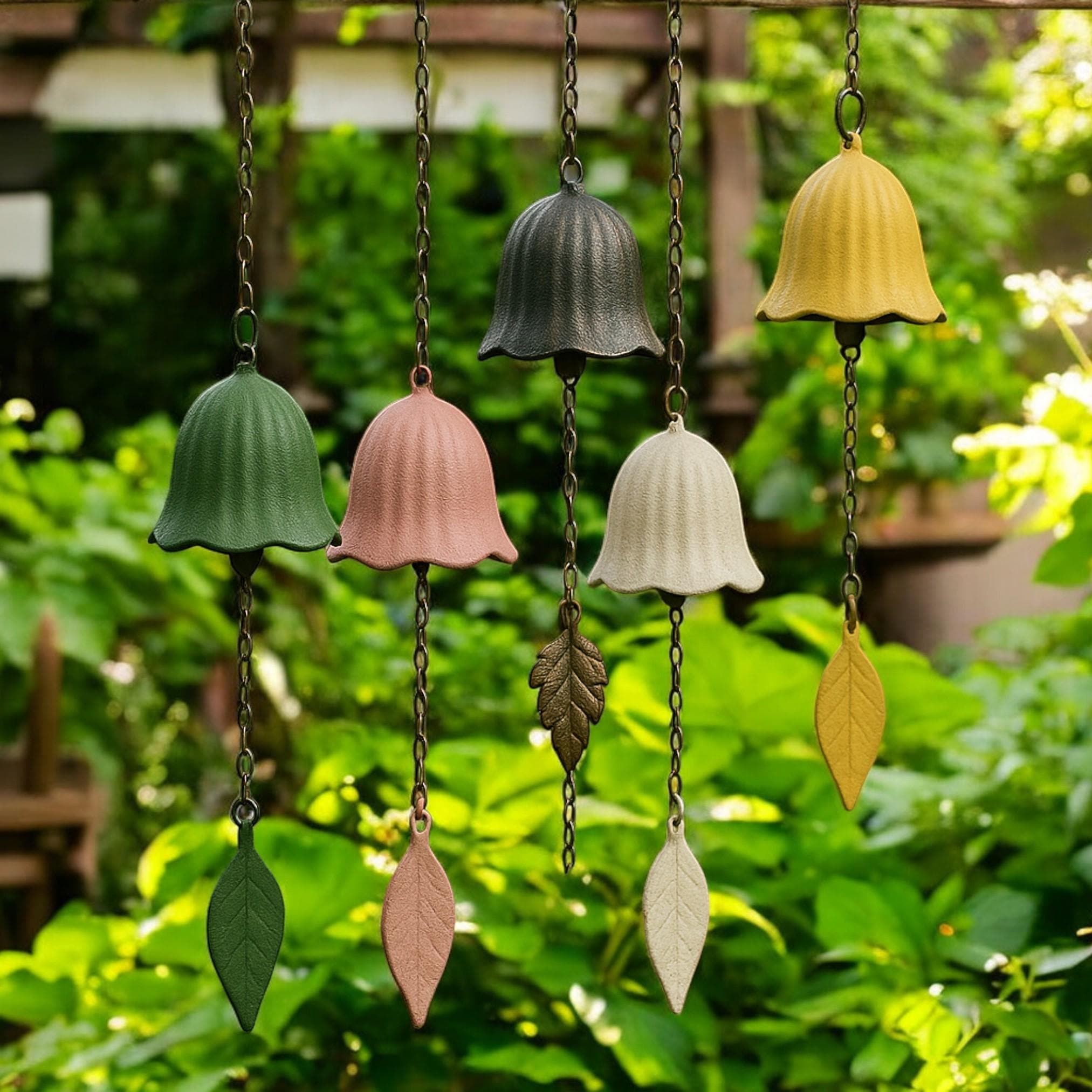 🎁 Mini Wind Chime - Colourful Garden Hanging Ornament, Perfect Holiday Gift 🎶