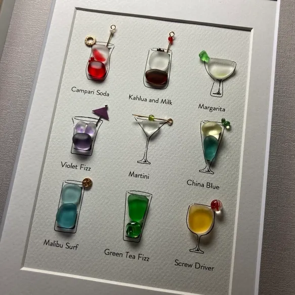🎁✨ Holiday Cheer—Vibrant Sea Glass Cocktail Art, Perfect Gift for Special Occasions!