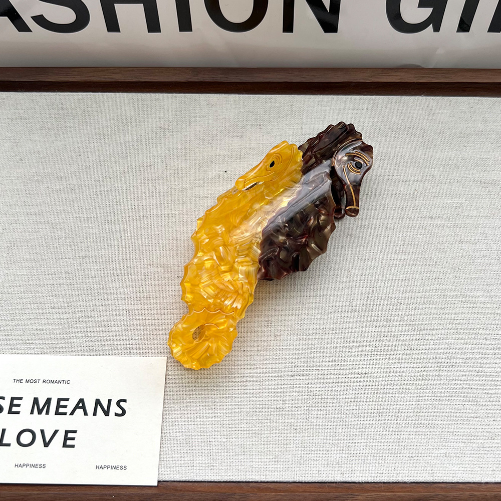 Ocean Sea Animal Hair Claw Clips 🎁🐚 - Perfect Gift for Her, Holidays & Special Occasions