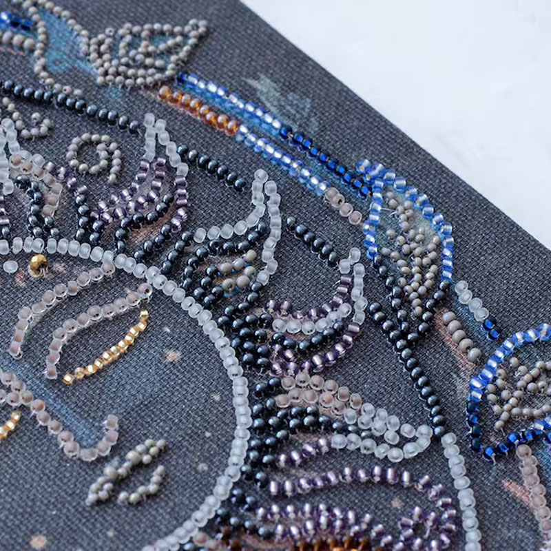🎁✨ Raven DIY Bead Embroidery Kit – Perfect Gift for Holidays & Special Occasions