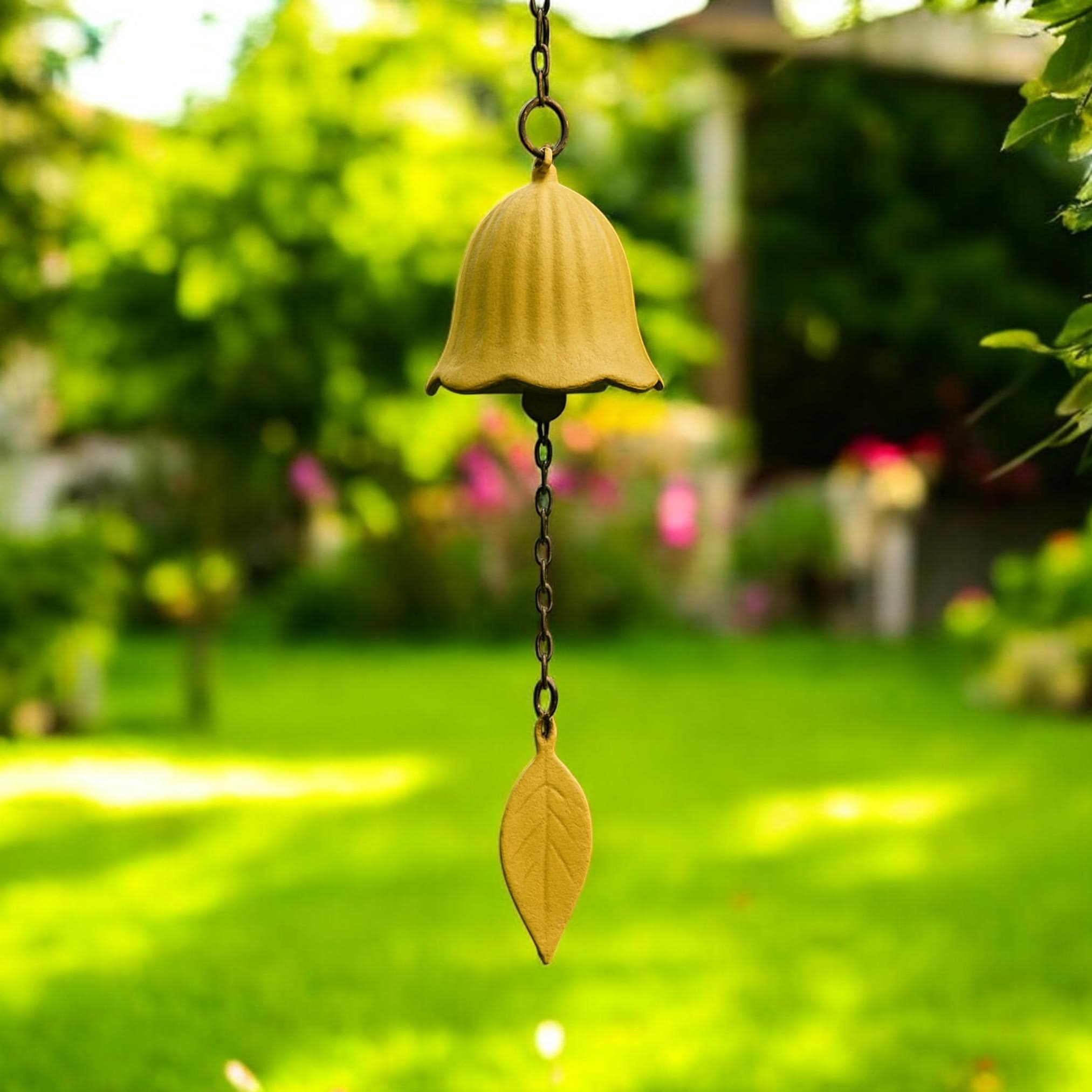 🎁 Mini Wind Chime - Colourful Garden Hanging Ornament, Perfect Holiday Gift 🎶