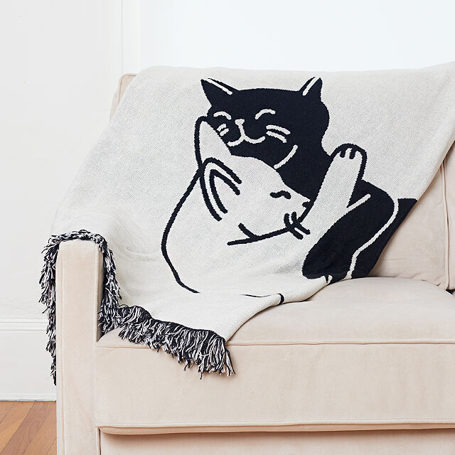 Snuggle Cat Throw Blanket