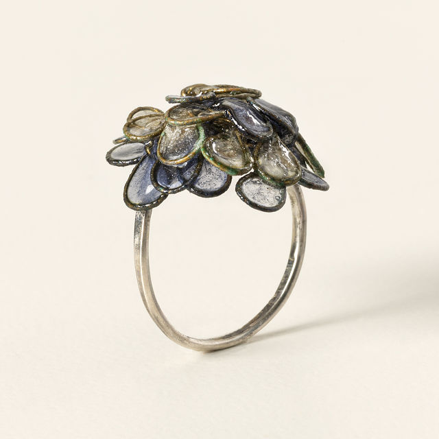 Hydrangea Petal Ring