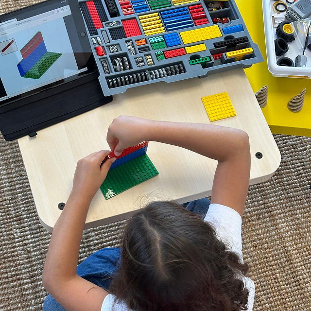 STEM Building Bricks Kit & 12 Month Subscription