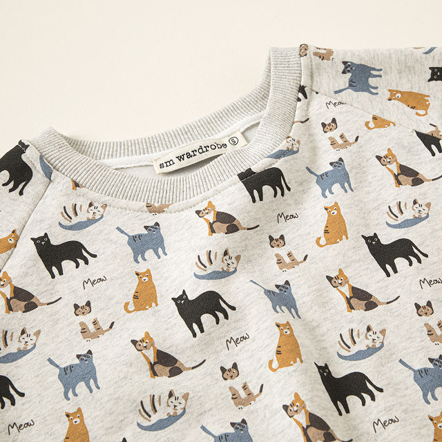 Cat Lover’s Cozy Sweatshirt & Jogger