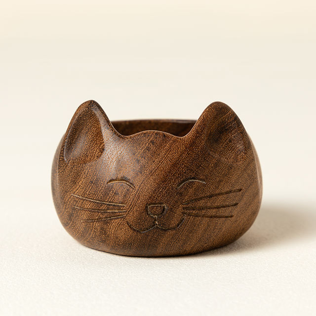 Cozy Cat Pinch Pot