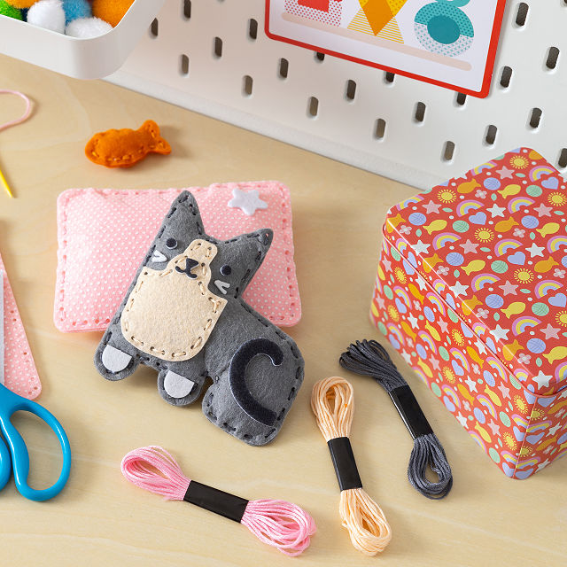 Sew Your Own Mini Corgi & Kitty Pocket Pets