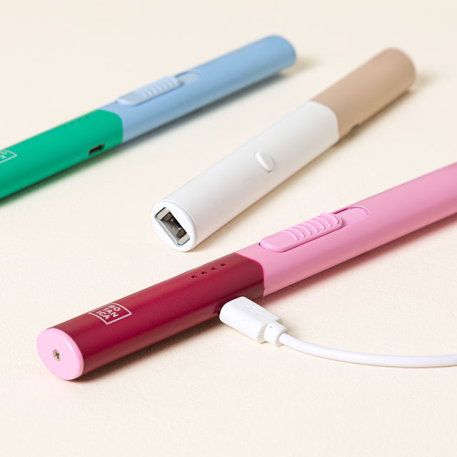 Two-Tone Flameless Lighter