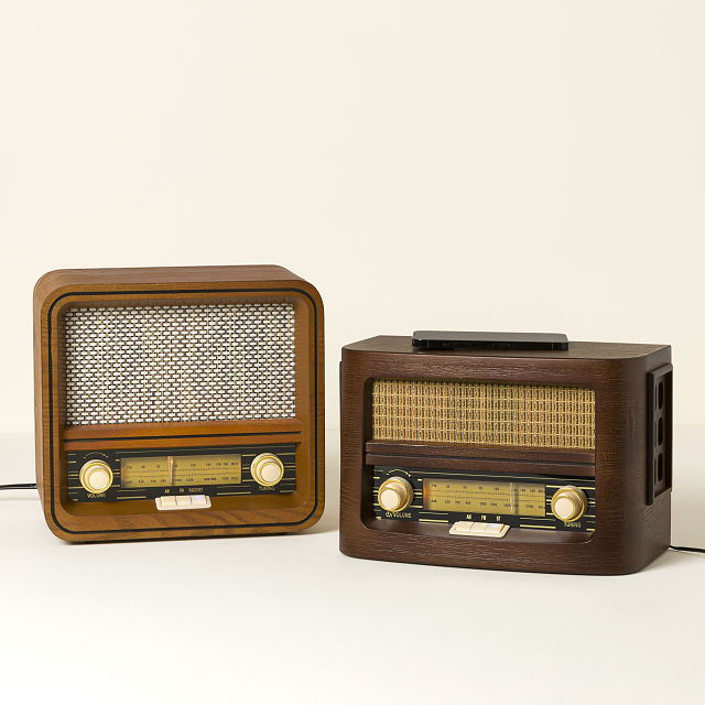 Throwback Speaker with Bluetooth & Radio