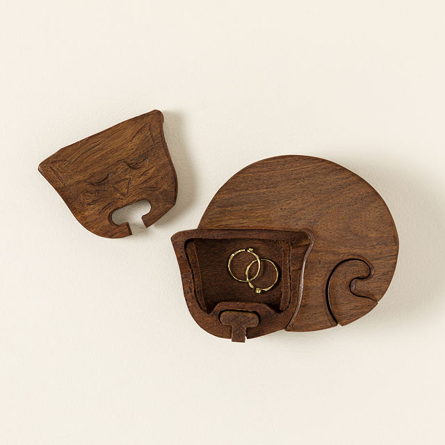 Sleeping Cat Secret Storage Box