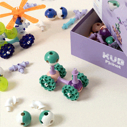 Orbs & Wheels Magnetic Building Set