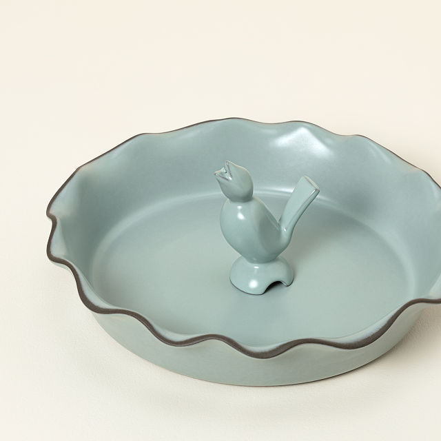 Stoneware Pie Dish & Pie Bird