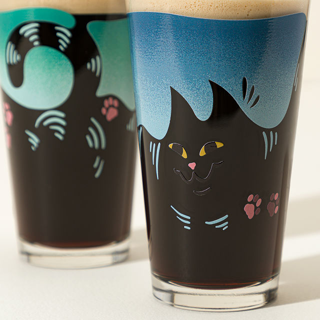 Purr-fectly Poured Cats Glass Set