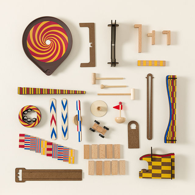 Race Car Chain Reaction Construction Set