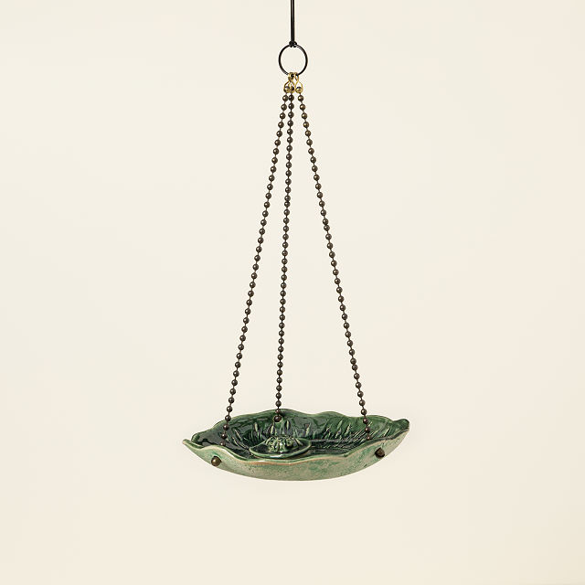 Turtle Pond Hanging Bird Bath